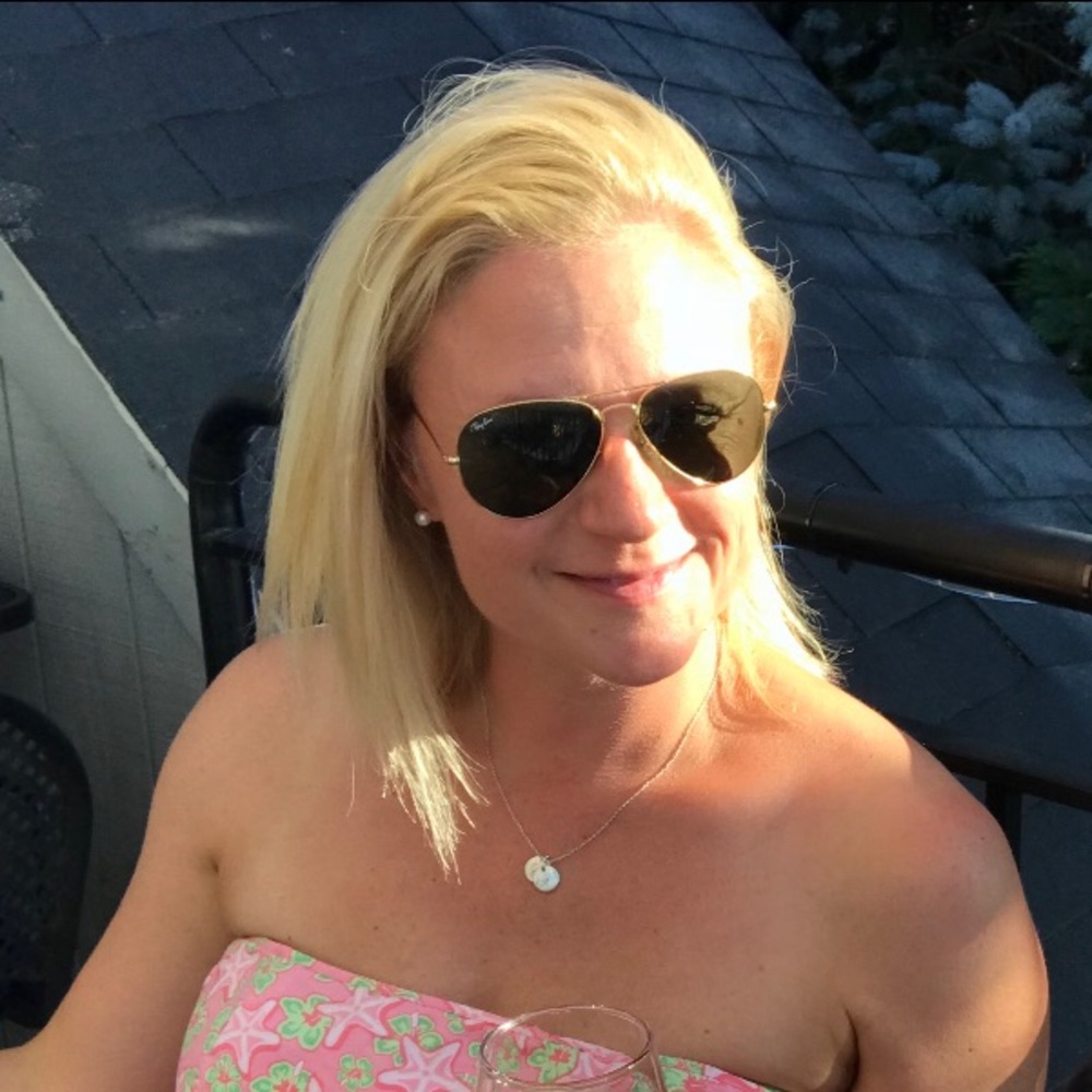 Meet your Posher, Emily